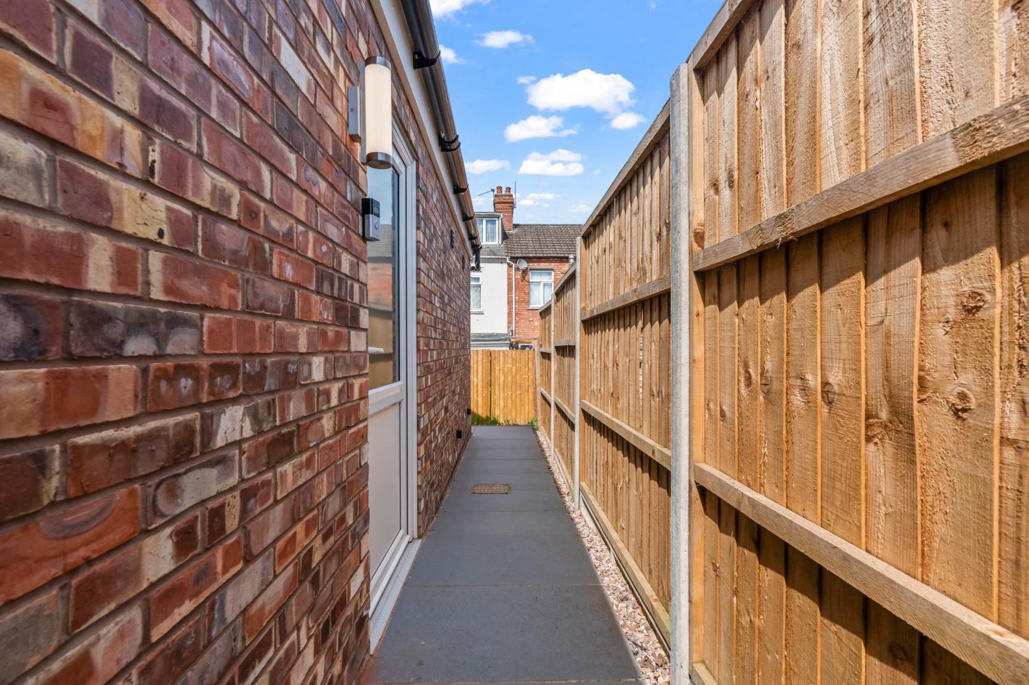 City Centre House, Parking With Ev, Free Wifi, Netflix Coventry Dış mekan fotoğraf