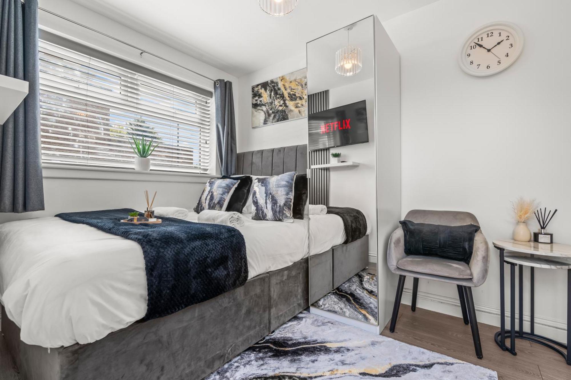 City Centre House, Parking With Ev, Free Wifi, Netflix Coventry Dış mekan fotoğraf