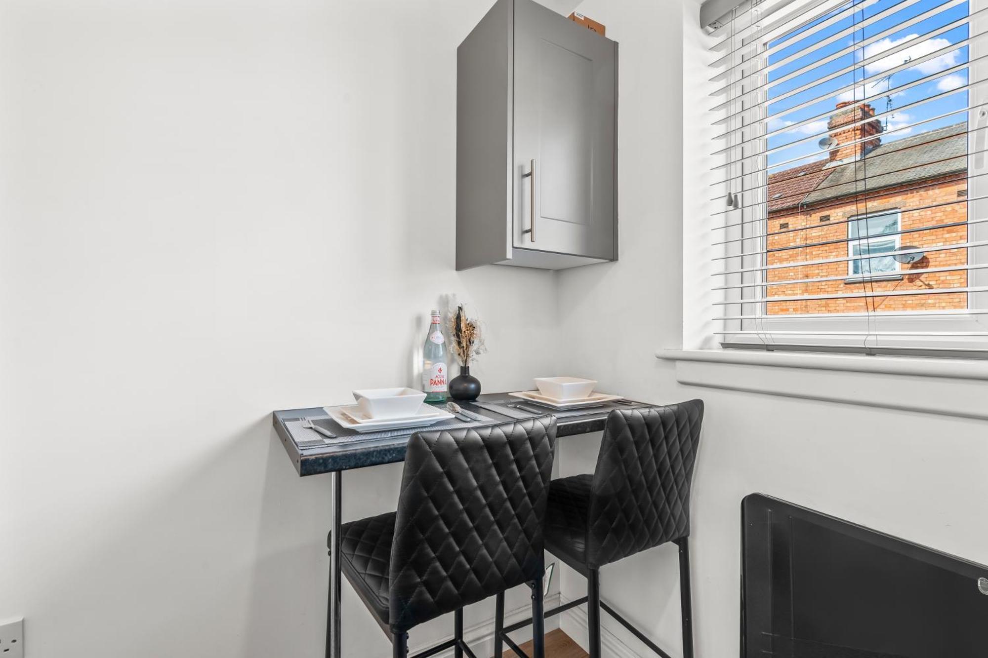 City Centre House, Parking With Ev, Free Wifi, Netflix Coventry Dış mekan fotoğraf