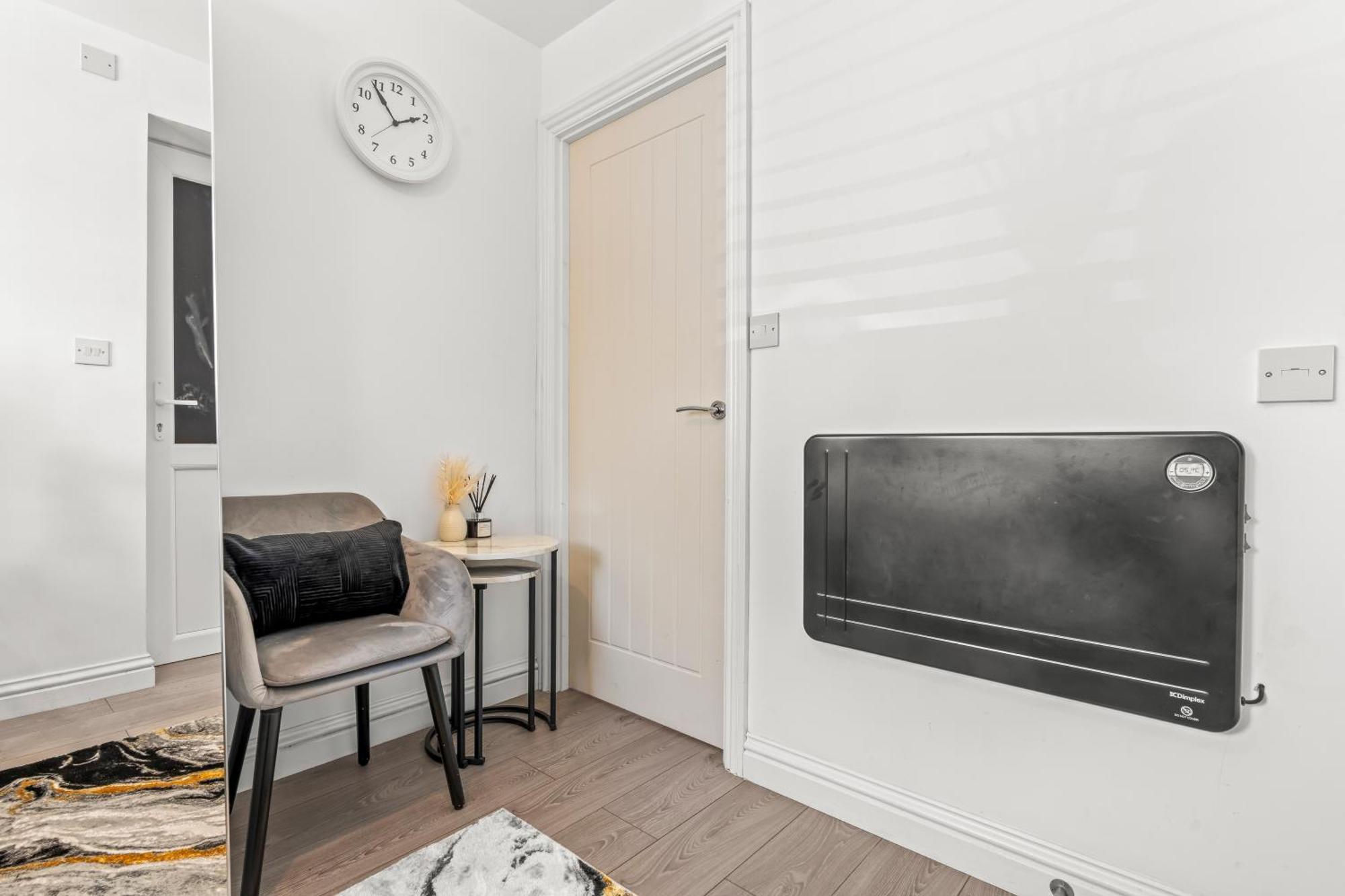 City Centre House, Parking With Ev, Free Wifi, Netflix Coventry Dış mekan fotoğraf
