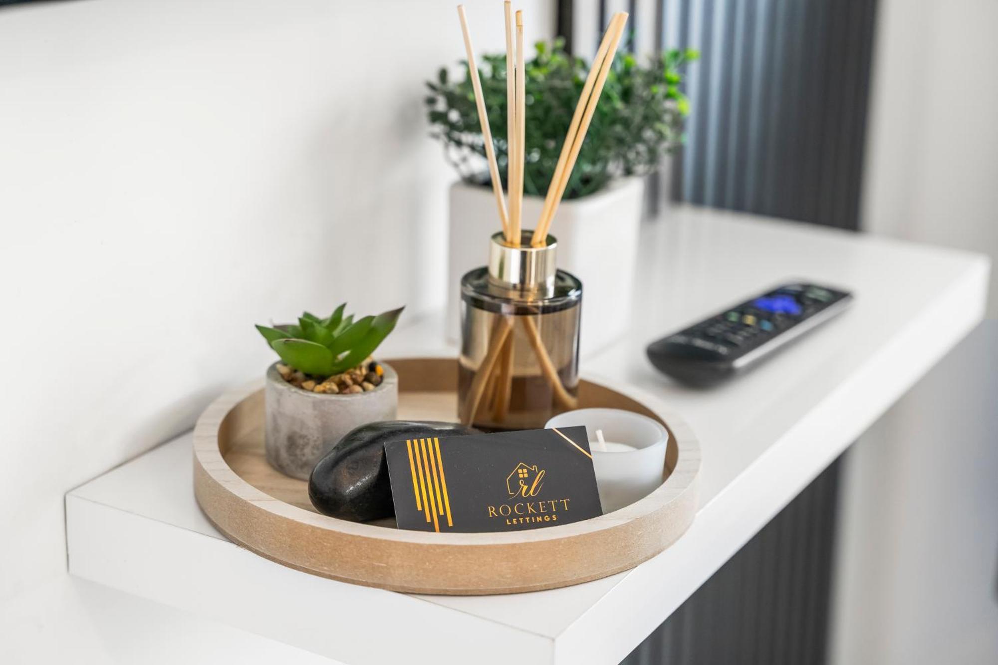 City Centre House, Parking With Ev, Free Wifi, Netflix Coventry Dış mekan fotoğraf
